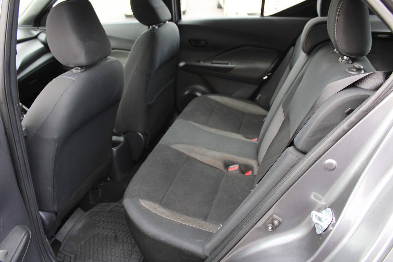 2020 Nissan Kicks S 4dr Crossover