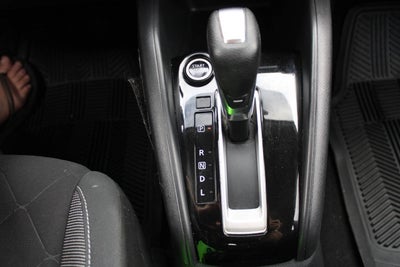 2020 Nissan Kicks S 4dr Crossover