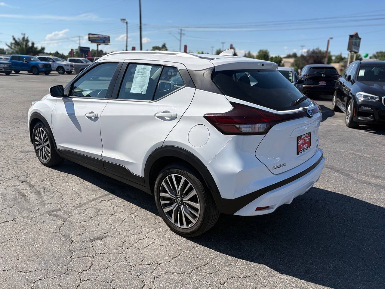 2021 Nissan Kicks SV 4dr Crossover