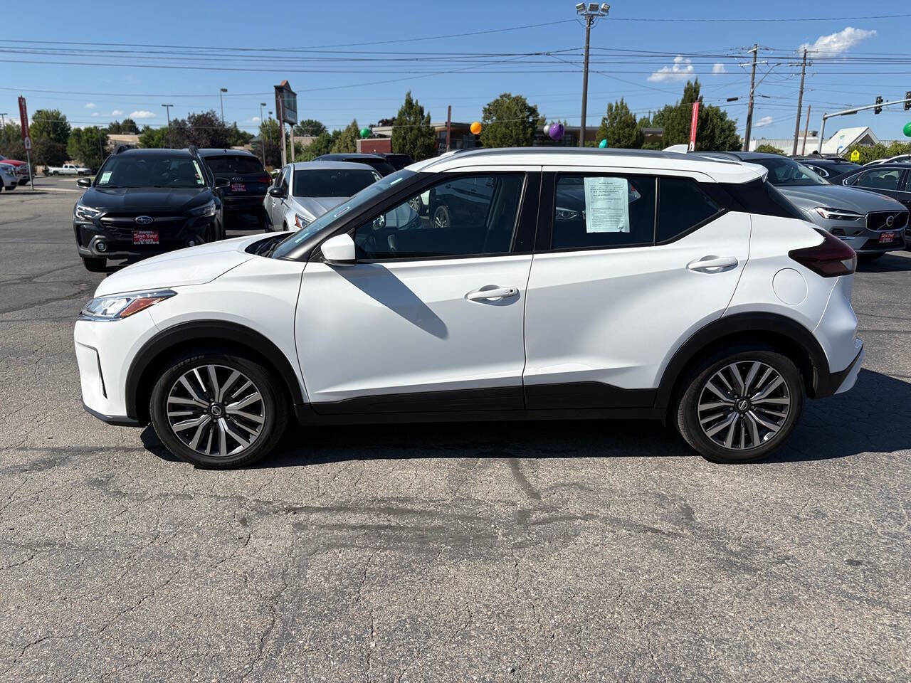 2021 Nissan Kicks SV 4dr Crossover