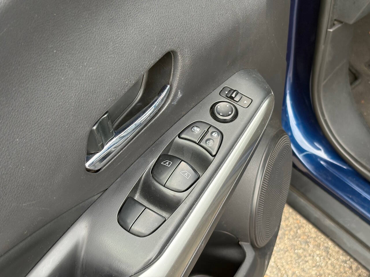 2020 Nissan Kicks SR 4dr Crossover