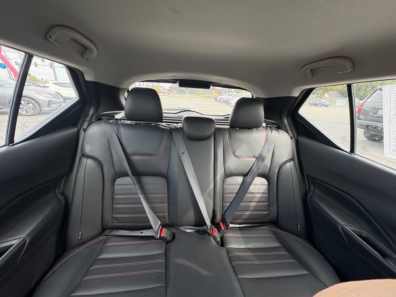 2020 Nissan Kicks SR 4dr Crossover