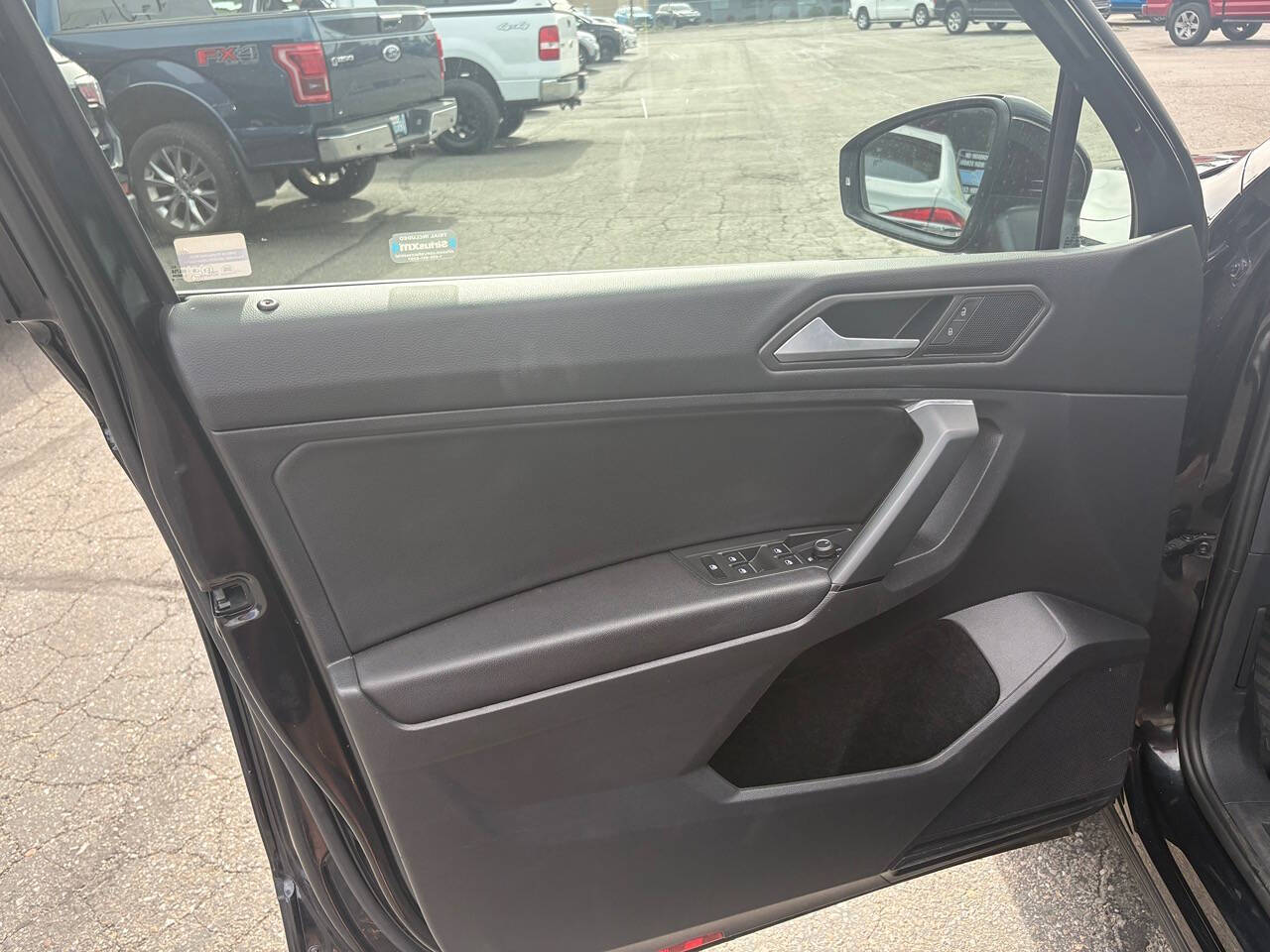 2019 Volkswagen Tiguan SE 4Motion AWD 4dr SUV