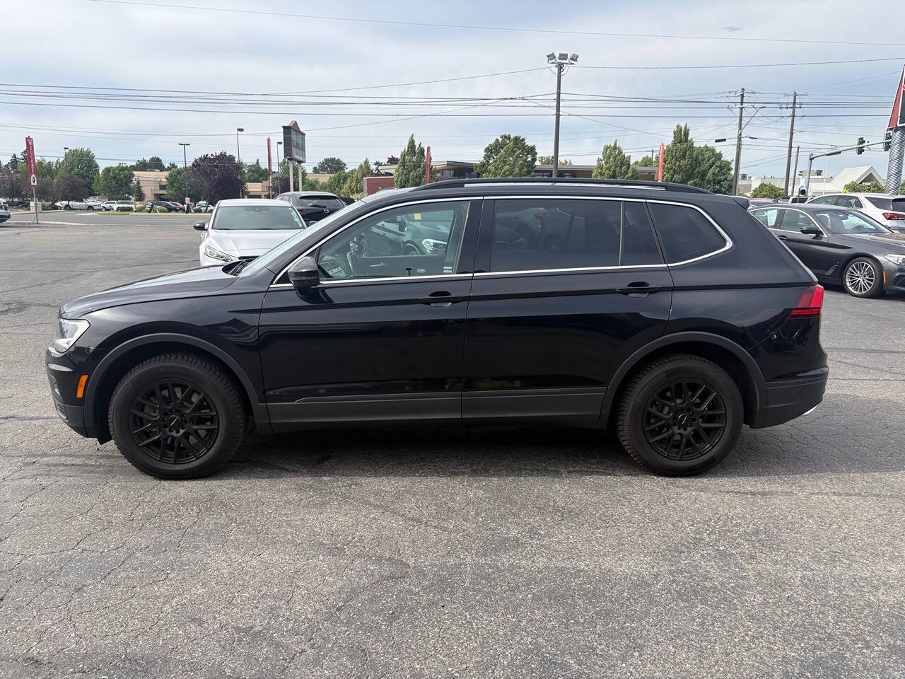 2019 Volkswagen Tiguan SE 4Motion AWD 4dr SUV