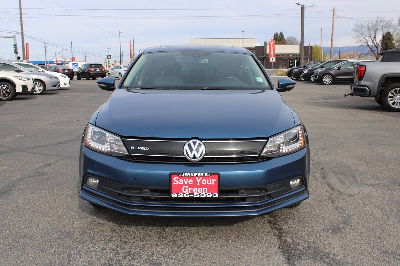 2016 Volkswagen Jetta Hybrid SEL Premium 4dr Sedan