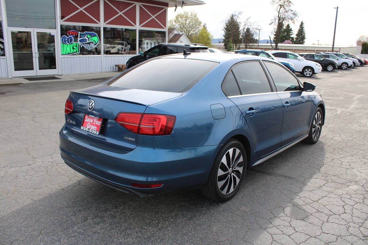 2016 Volkswagen Jetta Hybrid SEL Premium 4dr Sedan