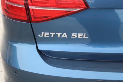 2016 Volkswagen Jetta Hybrid SEL Premium 4dr Sedan