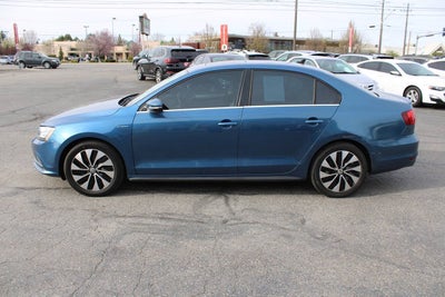 2016 Volkswagen Jetta Hybrid SEL Premium 4dr Sedan