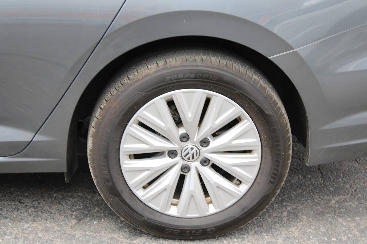 2019 Volkswagen Jetta SE 4dr Sedan