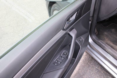 2019 Volkswagen Jetta SE 4dr Sedan