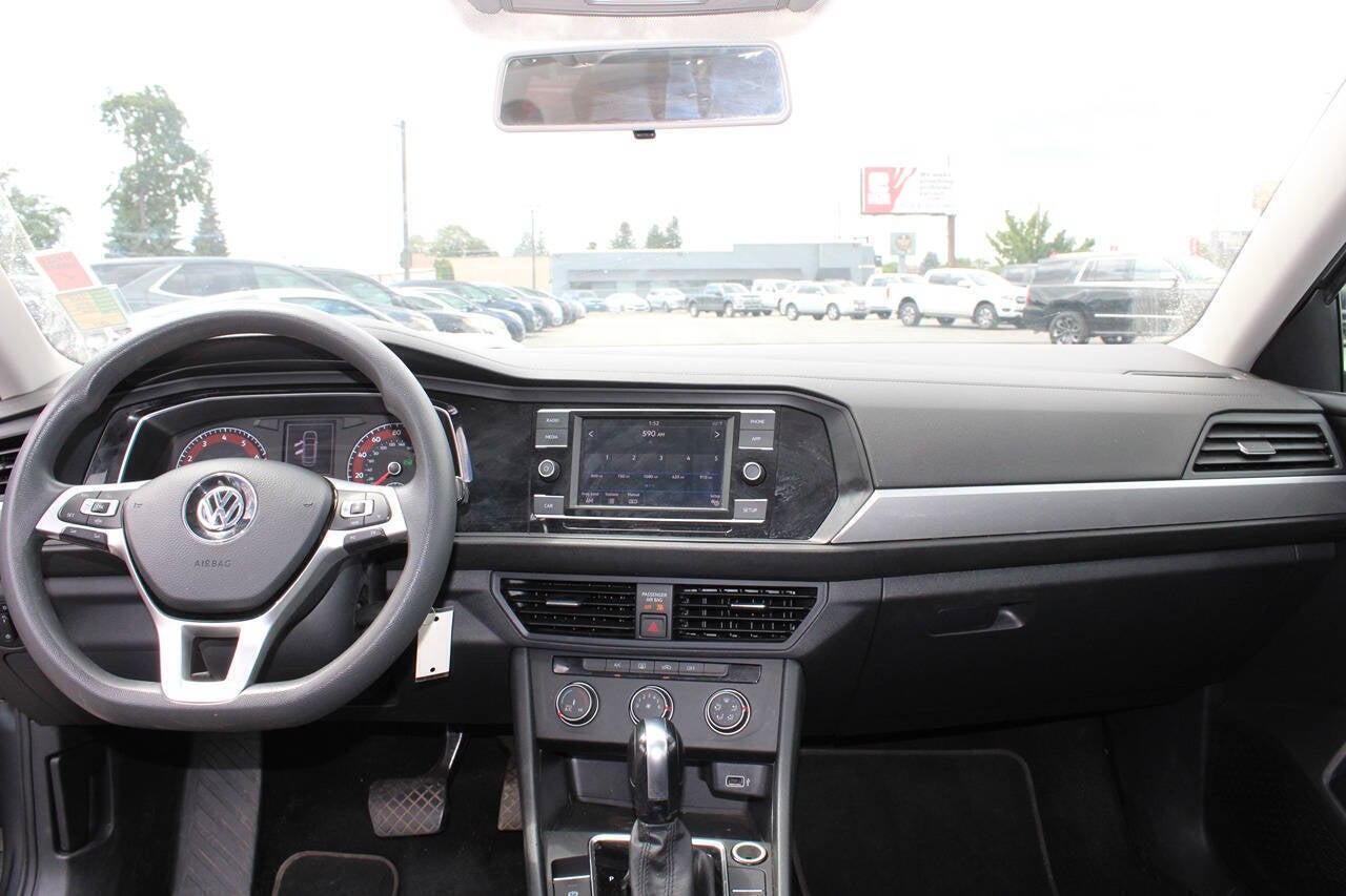 2019 Volkswagen Jetta SE 4dr Sedan