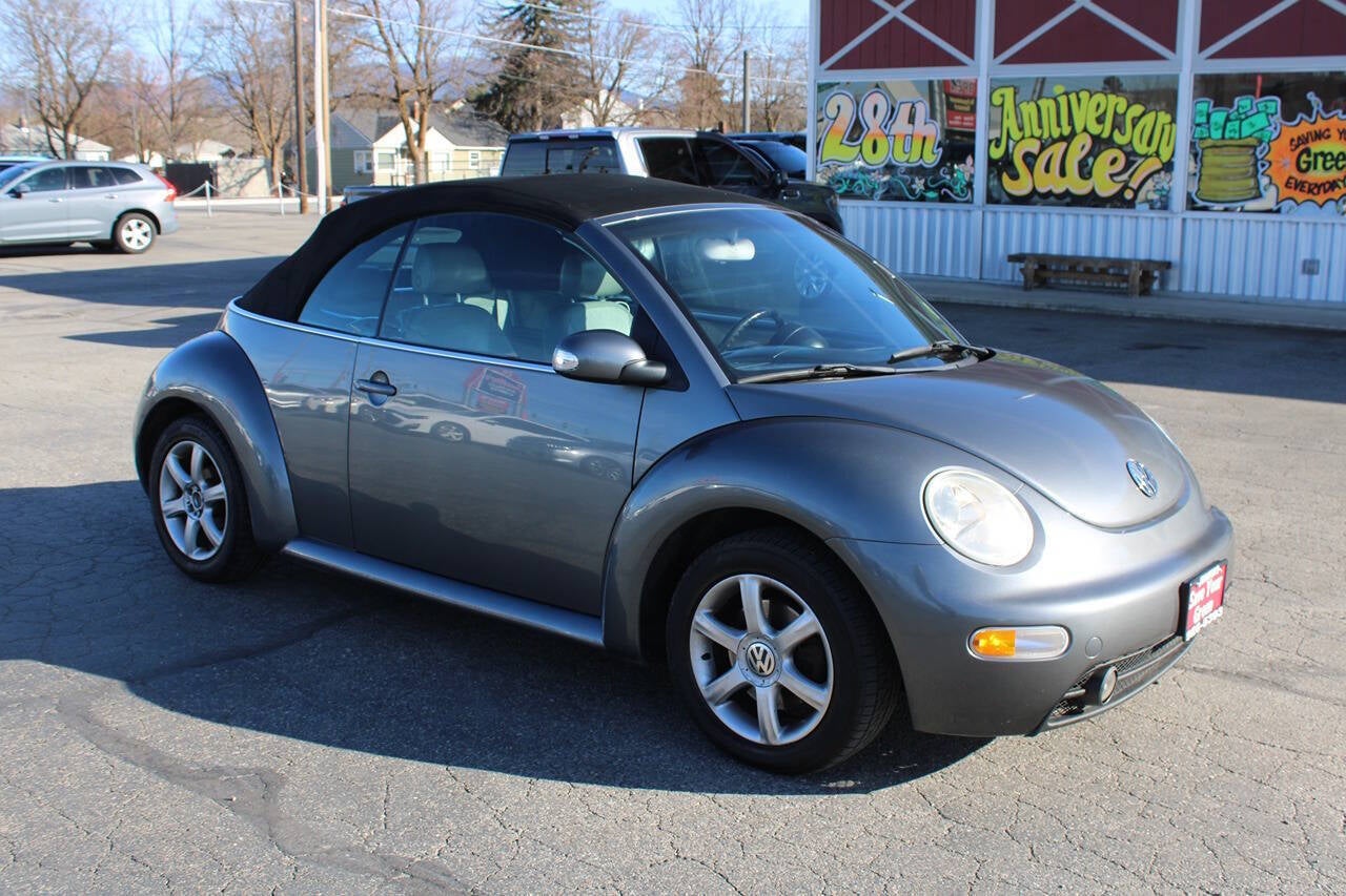 2004 Volkswagen New Beetle Convertible GLS 2dr 1.8T Turbo Convertible