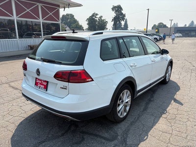 2017 Volkswagen Golf Alltrack TSI S 4Motion AWD 4dr Wagon 6A