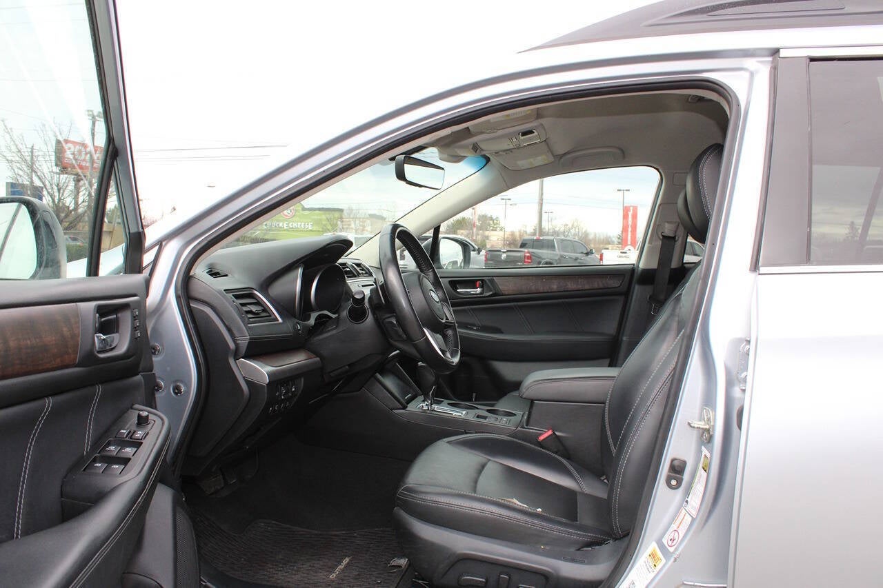 2019 Subaru Outback 2.5i Limited AWD 4dr Crossover