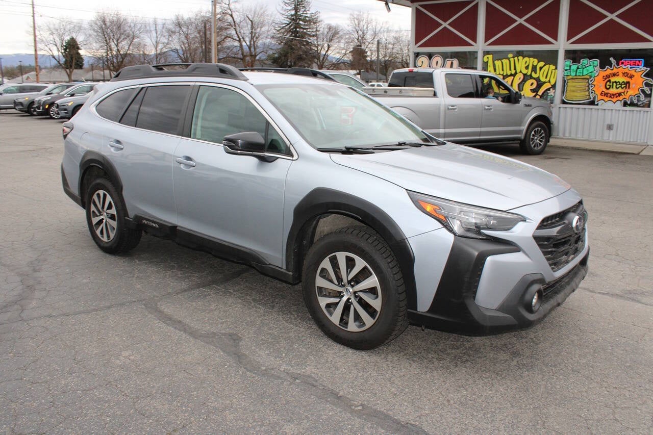2023 Subaru Outback Premium AWD 4dr Crossover