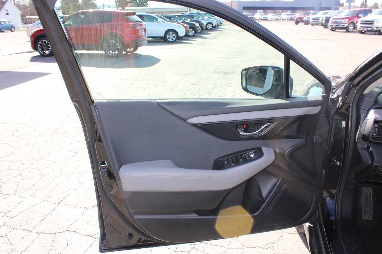 2024 Subaru Outback Premium AWD 4dr Crossover