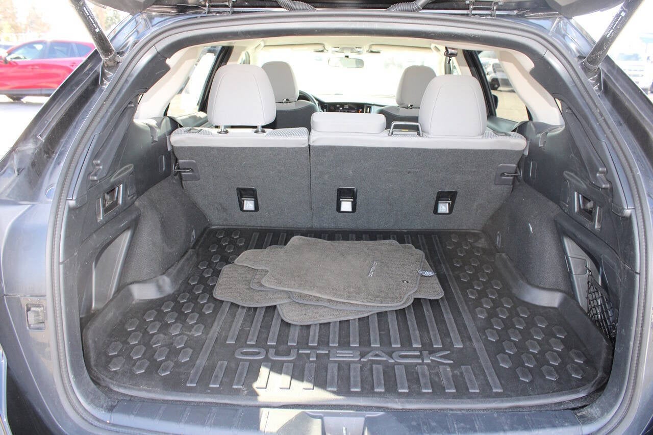 2024 Subaru Outback Premium AWD 4dr Crossover