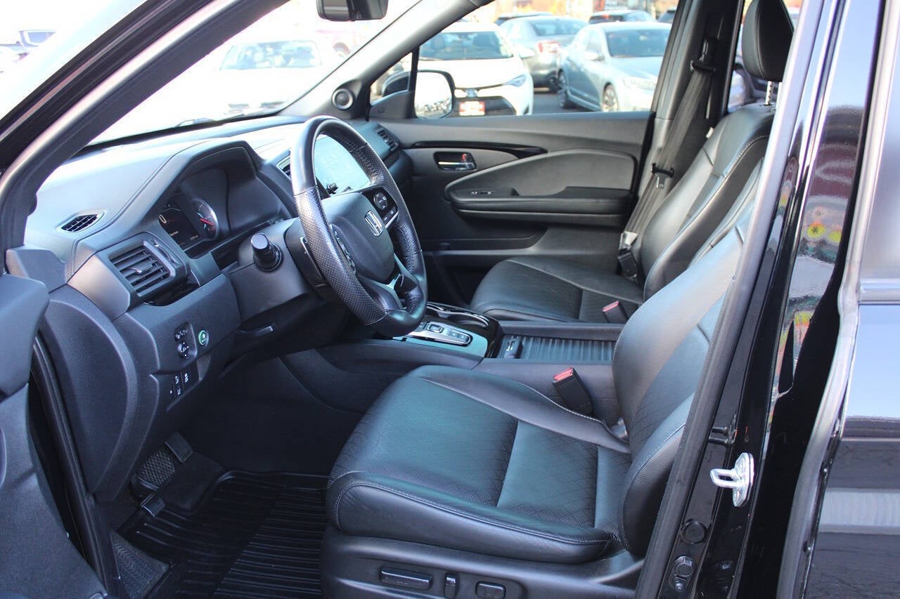 2019 Honda Passport Touring AWD 4dr SUV