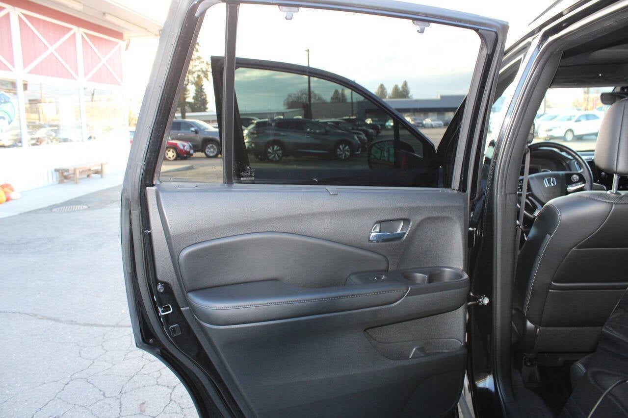 2019 Honda Passport Touring AWD 4dr SUV