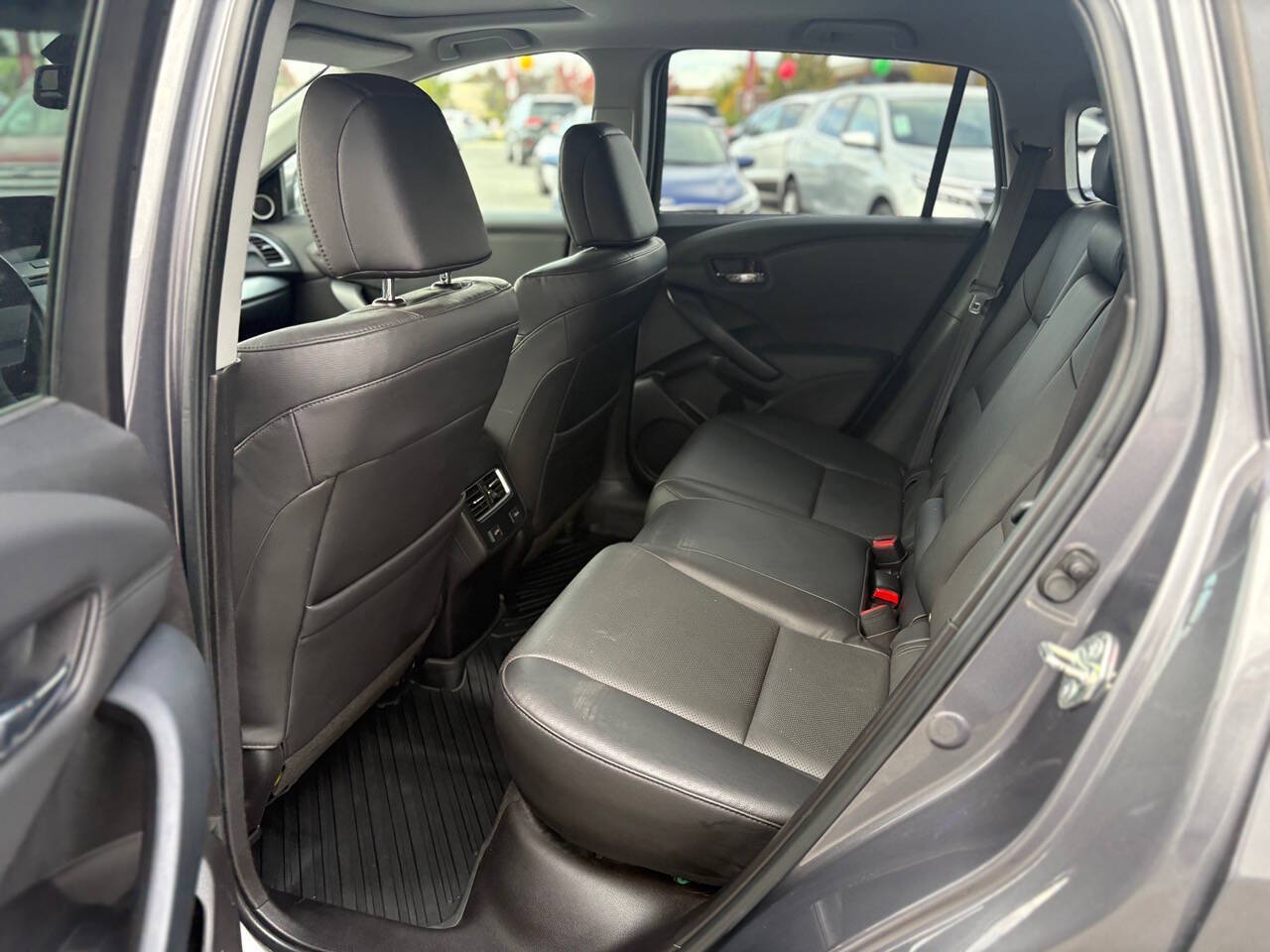 2017 Acura RDX w/Advance AWD 4dr SUV Package