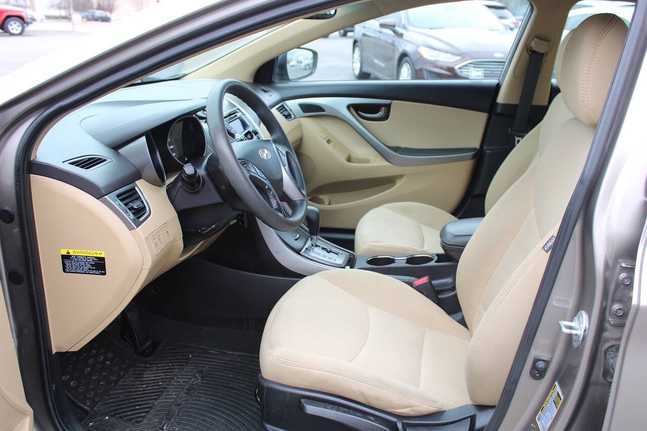 2013 Hyundai Elantra GLS 4dr Sedan 6A