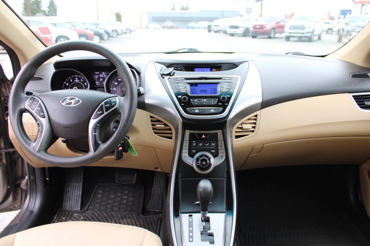 2013 Hyundai Elantra GLS 4dr Sedan 6A