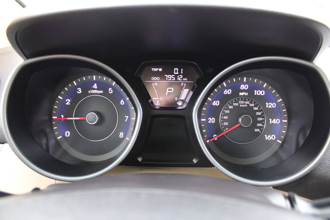 2013 Hyundai Elantra GLS 4dr Sedan 6A