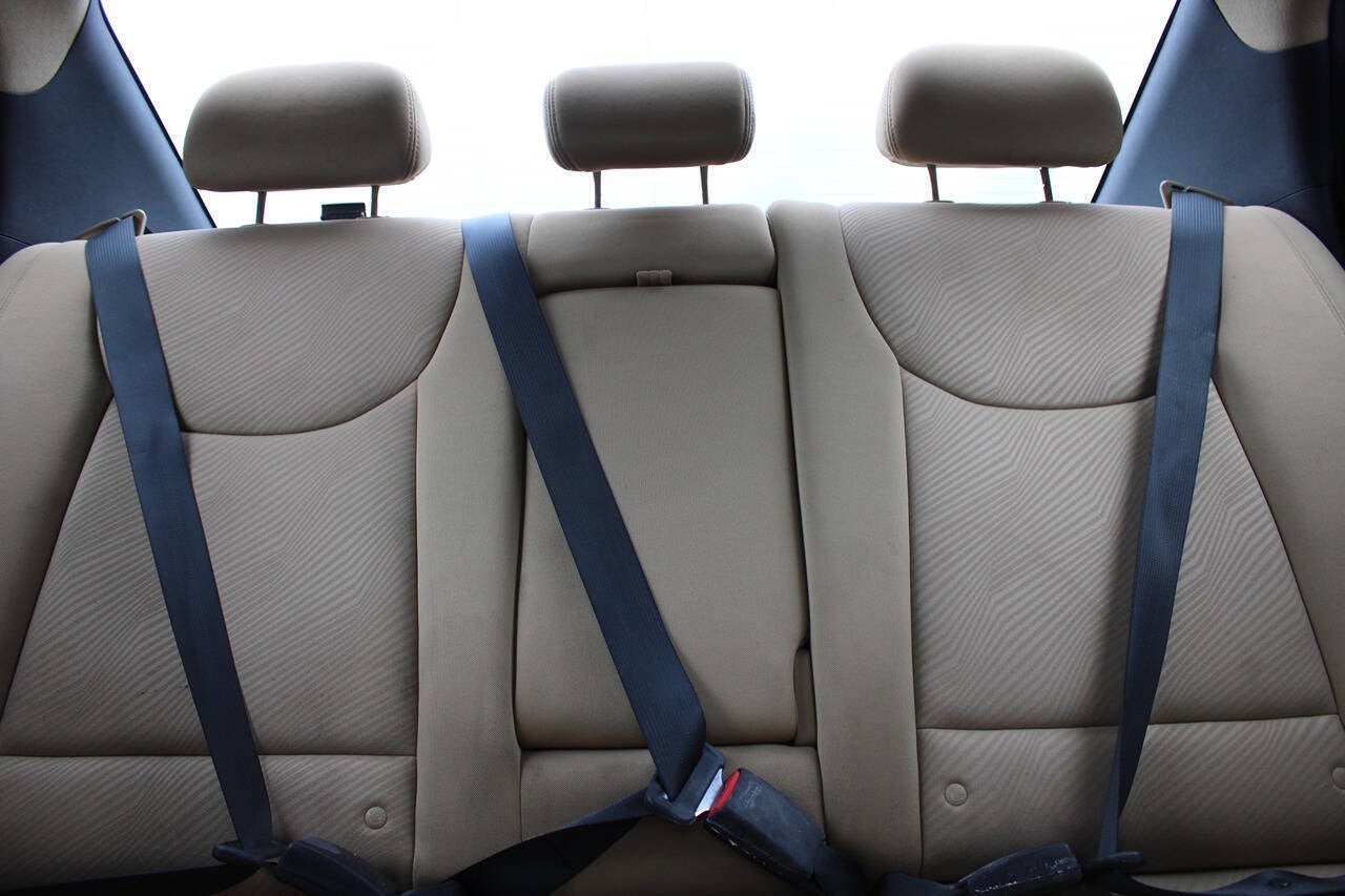 2013 Hyundai Elantra GLS 4dr Sedan 6A