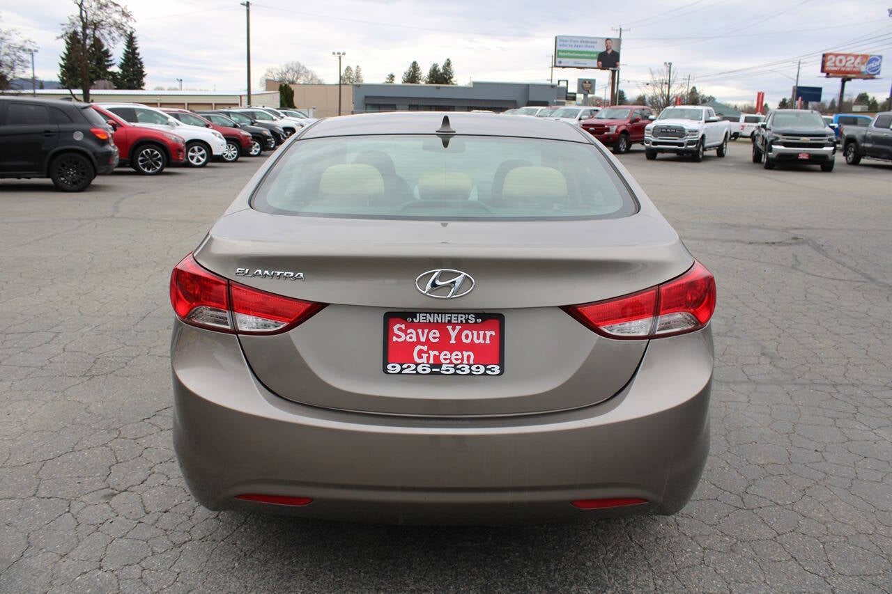 2013 Hyundai Elantra GLS 4dr Sedan 6A