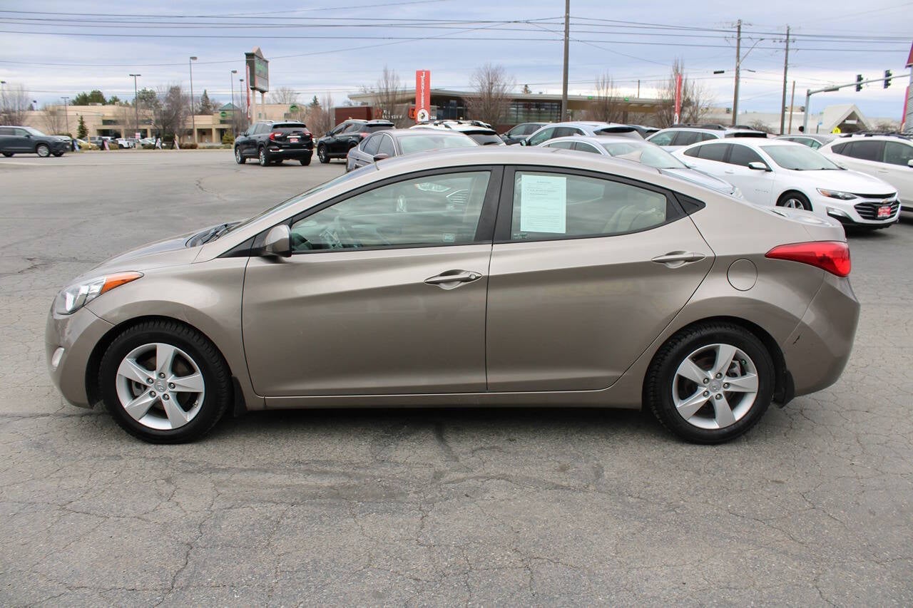2013 Hyundai Elantra GLS 4dr Sedan 6A