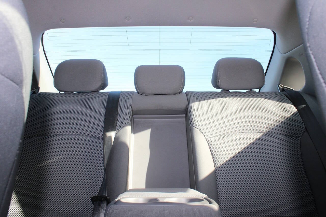 2012 Hyundai Sonata GLS 4dr Sedan 6A