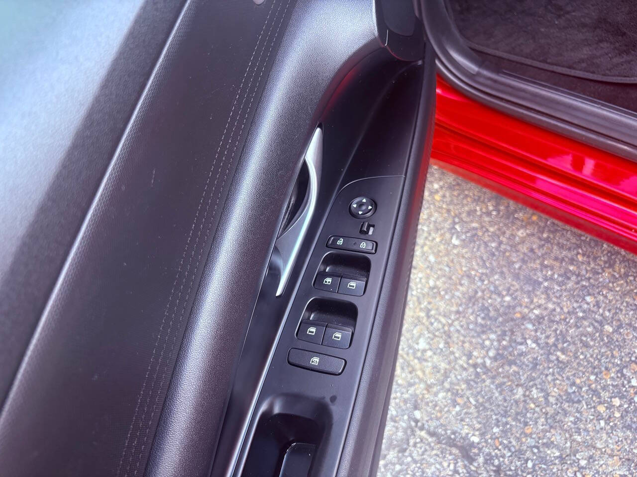 2021 Hyundai Elantra SE 4dr Sedan