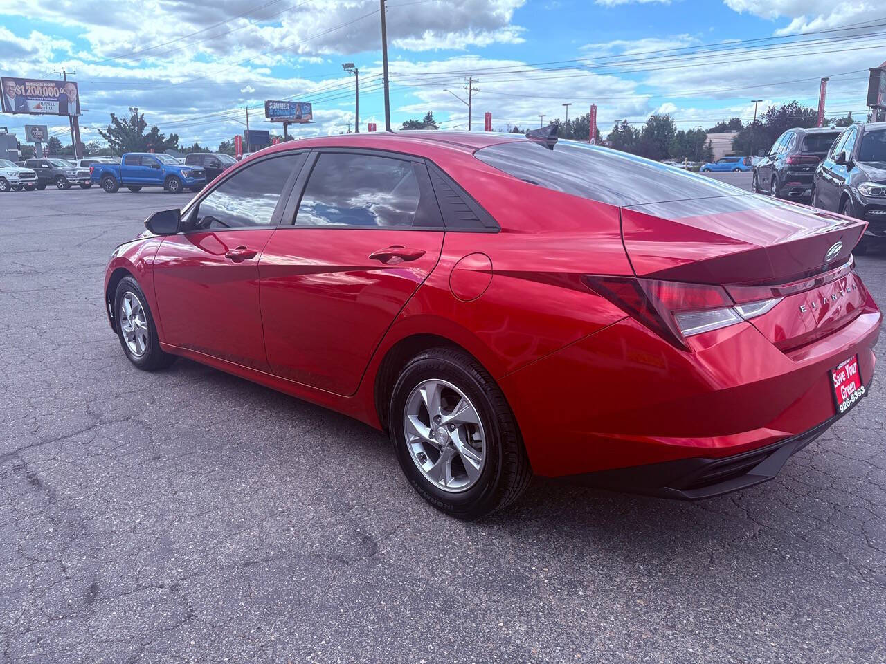 2021 Hyundai Elantra SE 4dr Sedan