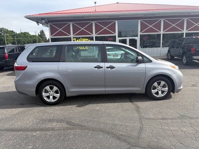 2017 Toyota Sienna L 7 Passenger 4dr Mini Van