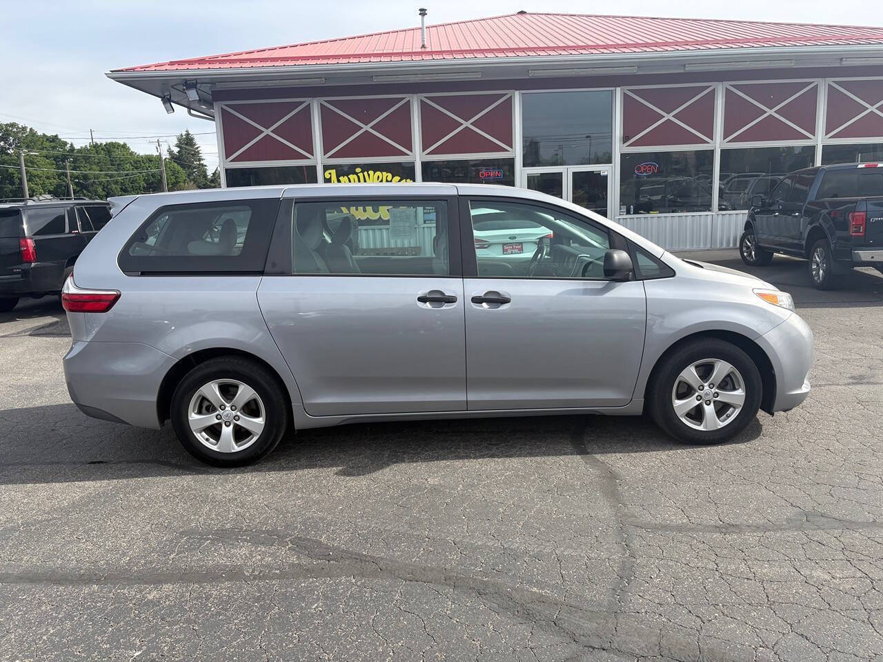 2017 Toyota Sienna L 7 Passenger 4dr Mini Van