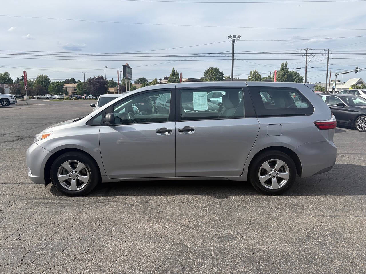 2017 Toyota Sienna L 7 Passenger 4dr Mini Van