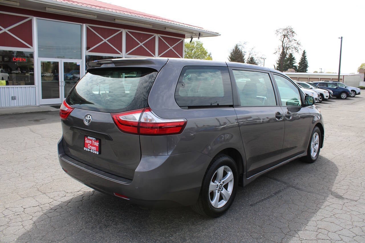 2018 Toyota Sienna L 7 Passenger 4dr Mini Van