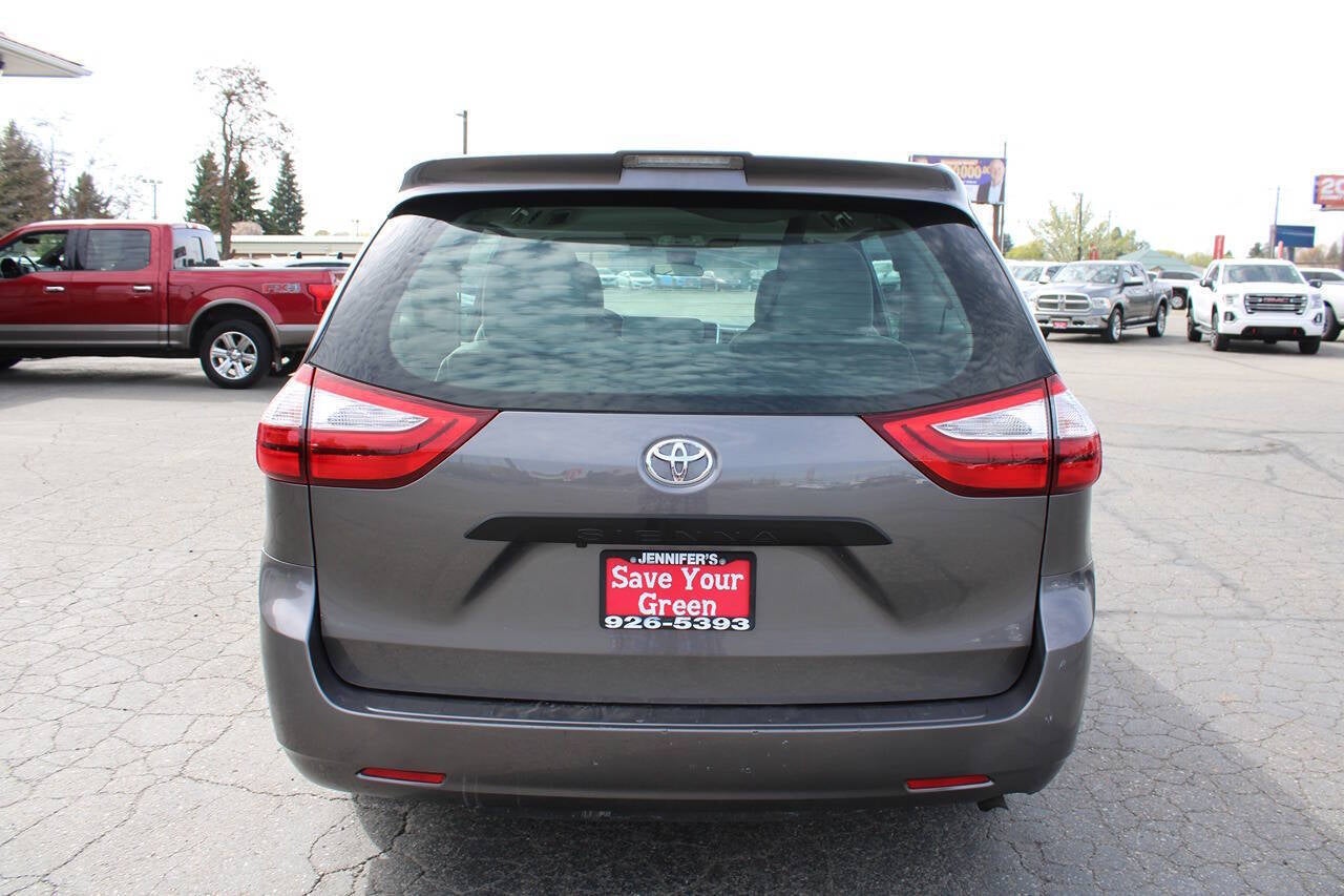 2018 Toyota Sienna L 7 Passenger 4dr Mini Van