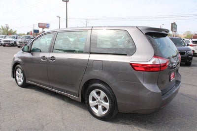 2018 Toyota Sienna L 7 Passenger 4dr Mini Van