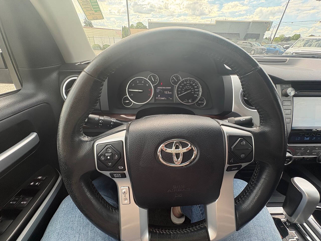 2015 Toyota Tundra Limited 4x4 4dr Double Cab Pickup SB (5.7L V8)