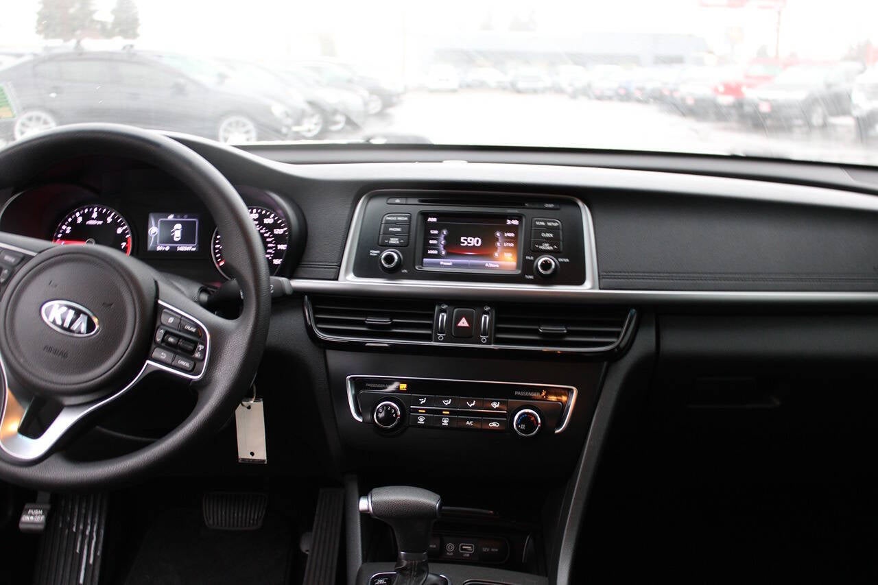 2016 Kia Optima LX 4dr Sedan