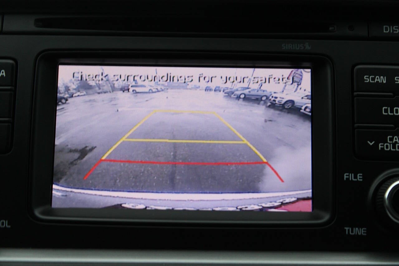 2016 Kia Optima LX 4dr Sedan