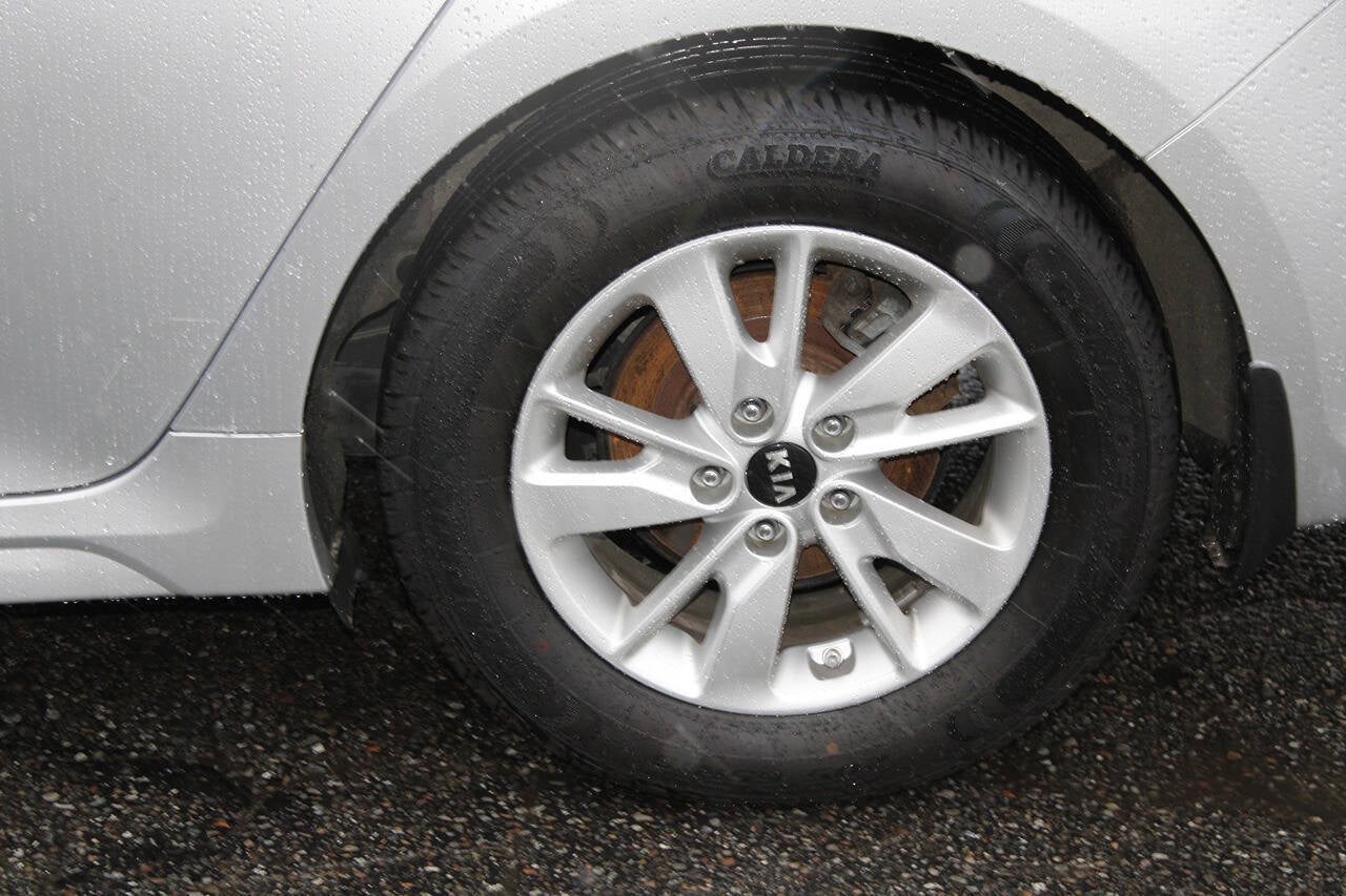 2016 Kia Optima LX 4dr Sedan