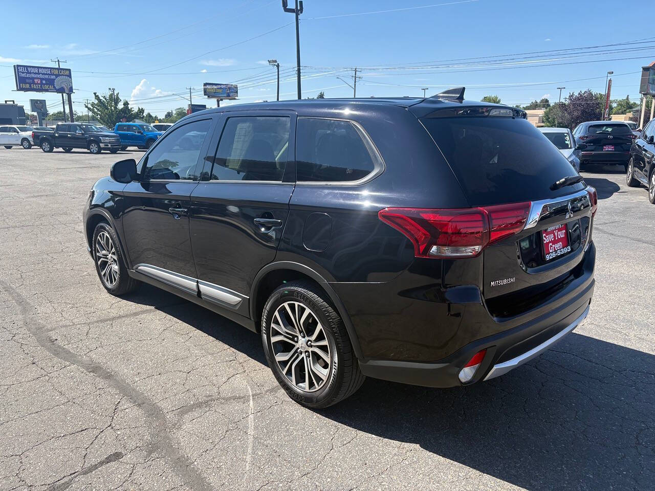 2017 Mitsubishi Outlander ES AWD 4dr SUV