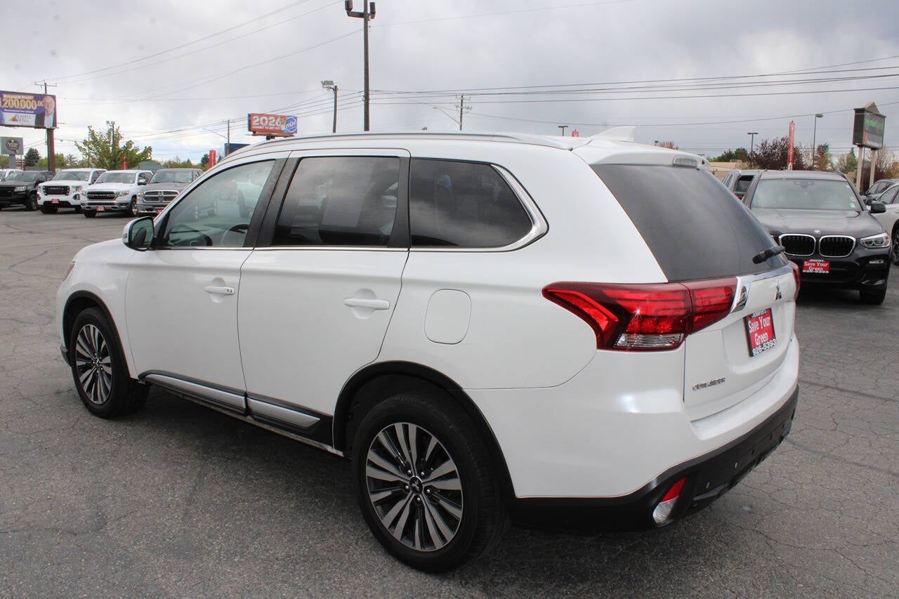 2020 Mitsubishi Outlander SEL AWD 4dr SUV