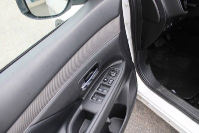 2020 Mitsubishi Outlander SEL AWD 4dr SUV