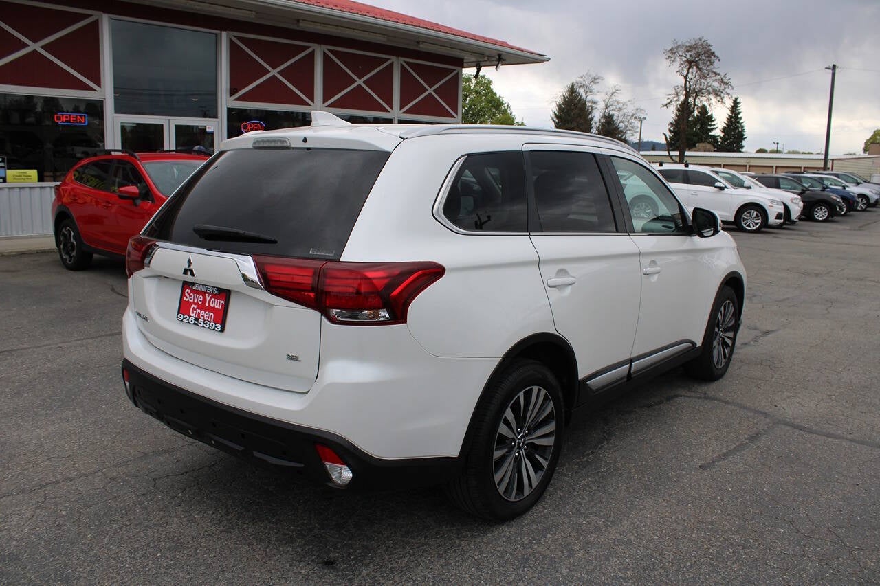 2020 Mitsubishi Outlander SEL AWD 4dr SUV