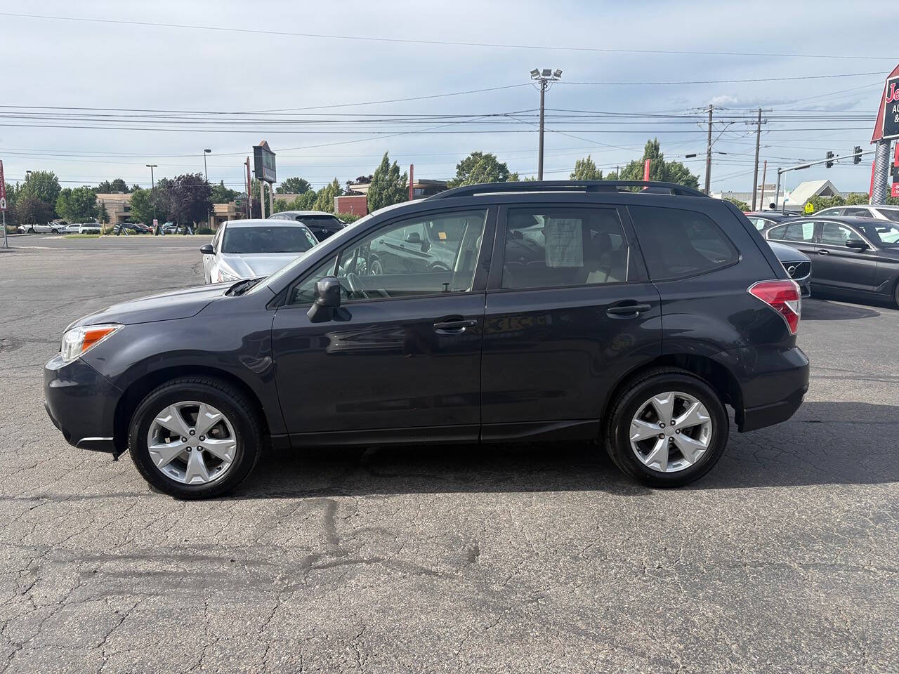 2016 Subaru Forester 2.5i Premium AWD 4dr Wagon CVT