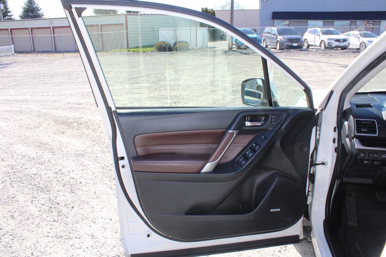 2018 Subaru Forester 2.5i Touring AWD 4dr Wagon