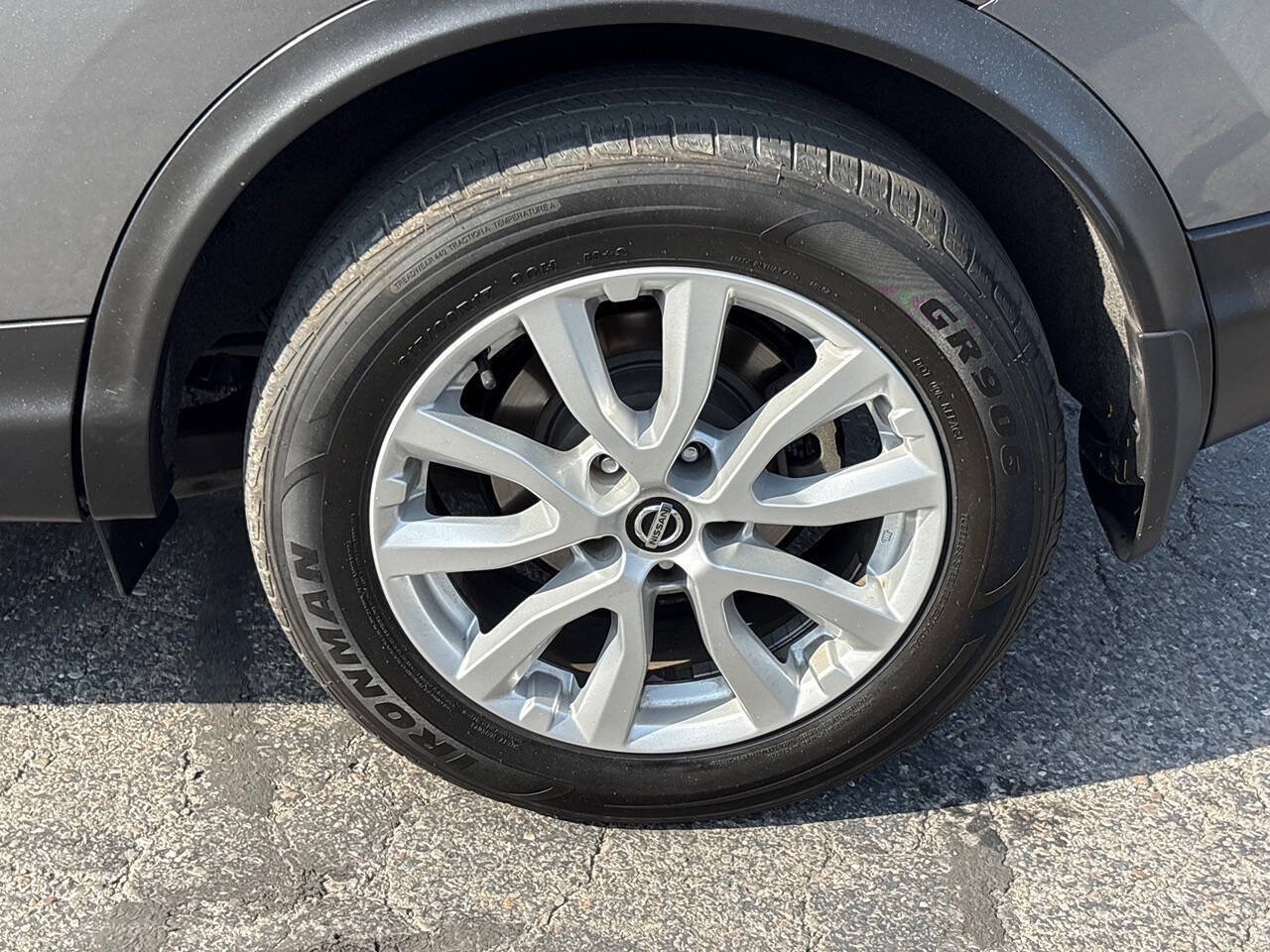 2020 Nissan Rogue Sport SV AWD 4dr Crossover